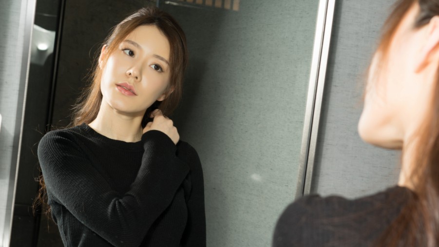 不畏强敌 拼出自己 女子短道队在拼搏中成长